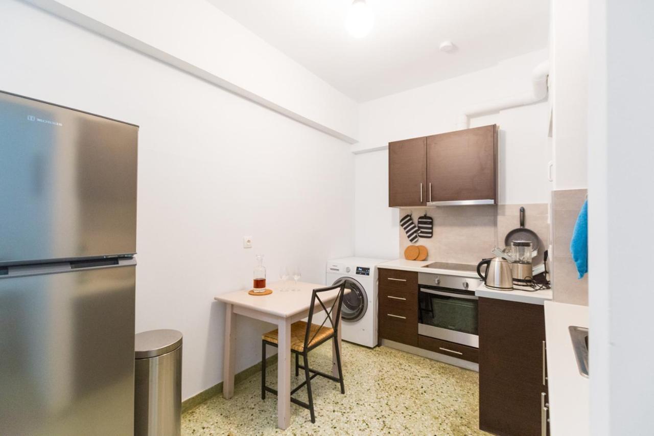 Apartment At Metaxourgio 1 Bed 2 Pers Athen Eksteriør bilde